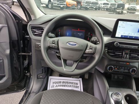 Used 2025 Ford Escape Active image 14