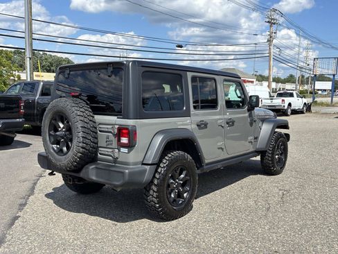 Used 2022 Jeep Wrangler Unlimited Sport AWD/4WD image 7