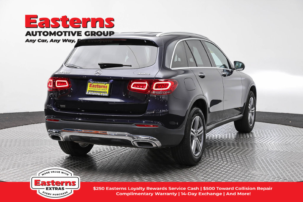 Used 2022 Mercedes-Benz GLC 300 4MATIC image 6