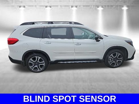 Certified 2025 Subaru Ascent Touring AWD/4WD image 8