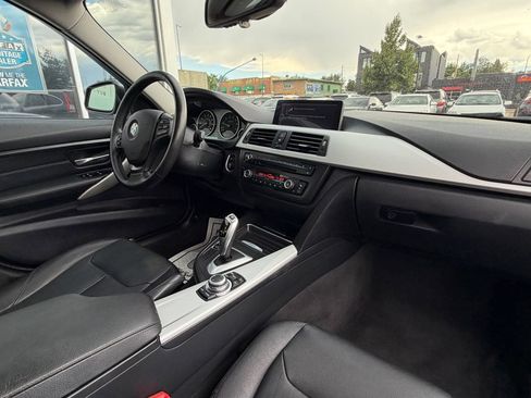 Used 2013 BMW 328i xDrive Sedan AWD/4WD image 13
