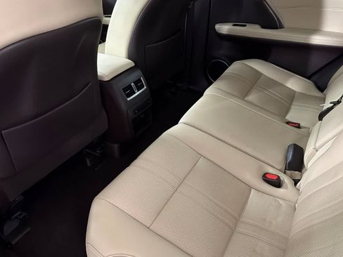 Used 2019 Lexus RX 450h AWD w/ Luxury Package image 4