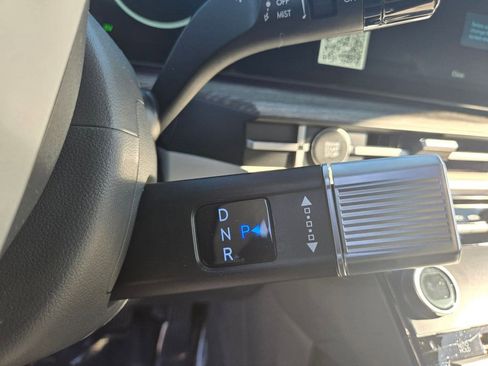 Used 2025 Hyundai Santa Fe Limited image 20