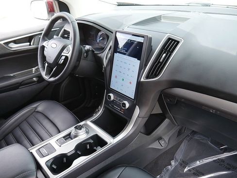 Used 2024 Ford Edge SEL w/ Convenience Package image 57