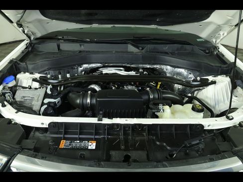 Used 2020 Ford Explorer Platinum w/ Premium Technology Package image 22