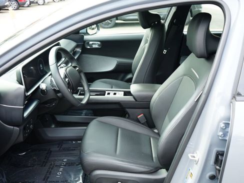 Certified 2024 Hyundai Ioniq 6 Limited image 11