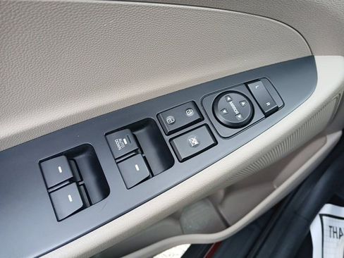 Used 2019 Hyundai Tucson SE image 28