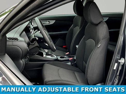 Used 2023 Kia Forte LXS w/ LXS Technology Package FWD image 20