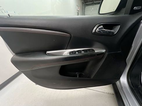 Used 2018 Dodge Journey GT FWD image 20