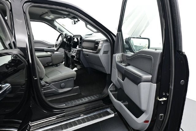 Used 2024 Ford F150 XLT AWD/4WD image 14