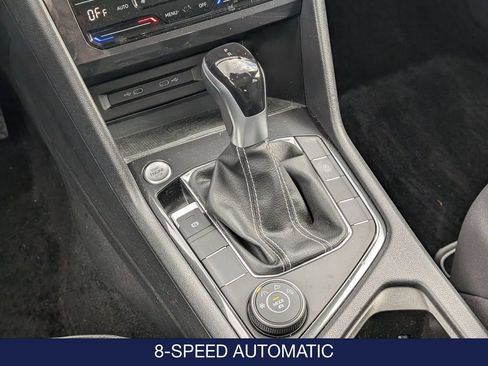Used 2023 Volkswagen Tiguan SE AWD/4WD image 29