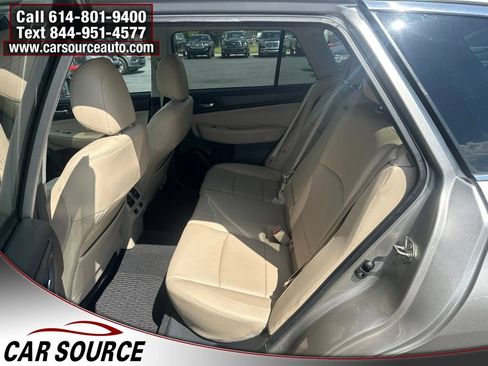 Used 2017 Subaru Outback 2.5i Limited AWD/4WD image 4