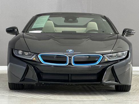 Used 2019 BMW i8 Roadster AWD/4WD image 5