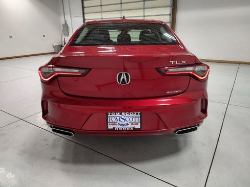 Used 2022 Acura TLX SH-AWD w/ Technology Package image 11