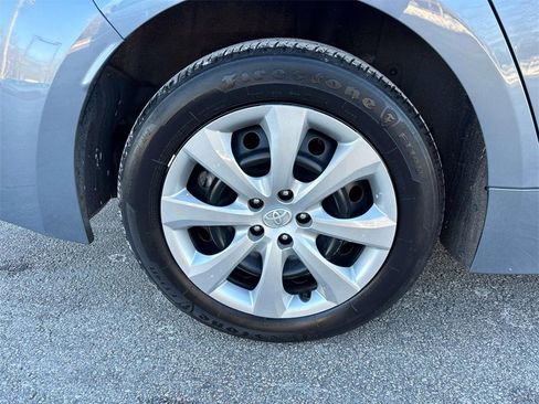 Used 2023 Toyota Corolla LE image 30