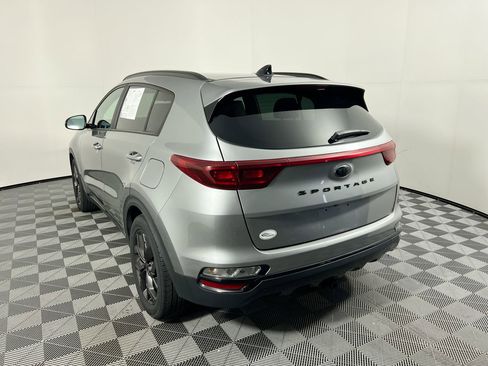 Used 2022 Kia Sportage Nightfall Edition image 5