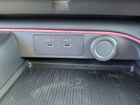 New 2026 Nissan Sentra SR w/ SR Premium Package FWD image 30