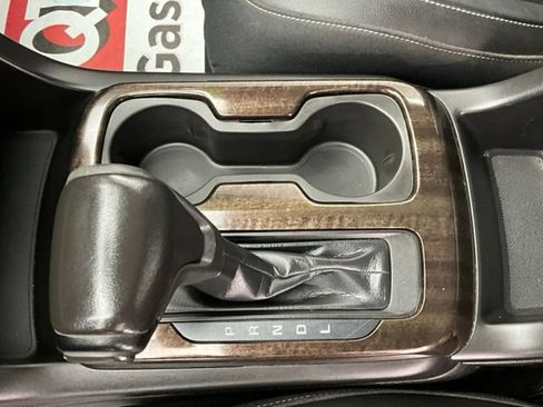 Used 2017 GMC Canyon SLT w/ Driver Alert Package AWD/4WD image 19
