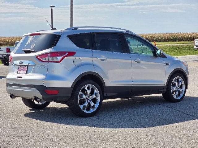 Used 2016 Ford Escape Titanium w/ Equipment Group 301A FWD image 8