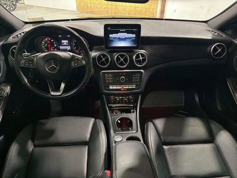 Used 2019 Mercedes-Benz CLA 250 image 26