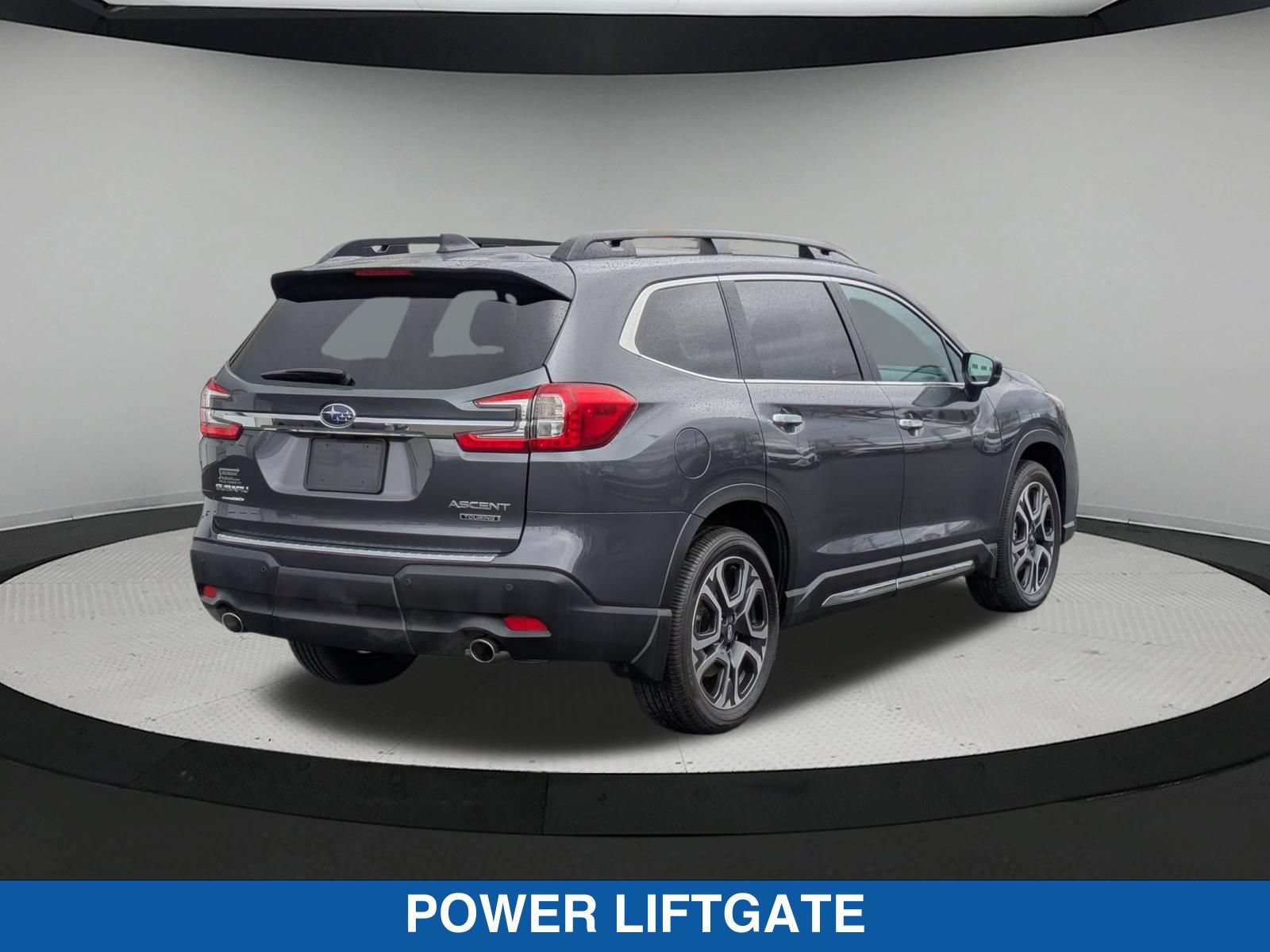 Certified 2025 Subaru Ascent Touring AWD/4WD image 4