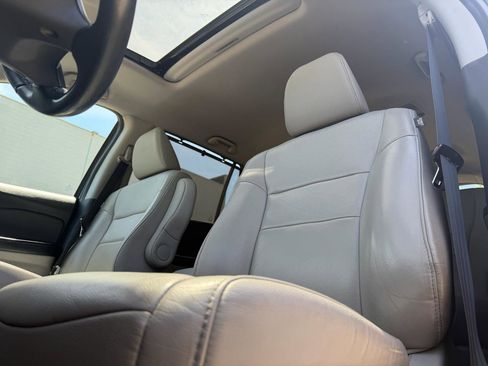 Used 2019 Honda Pilot EX-L image 12