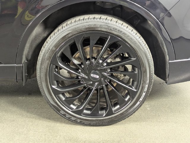 Used 2025 Lincoln Aviator Reserve w/ Jet Appearance Package AWD/4WD image 11