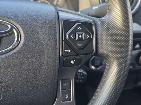 Used 2022 Toyota Tacoma TRD Sport w/ TRD Premium Sport Package RWD image 34