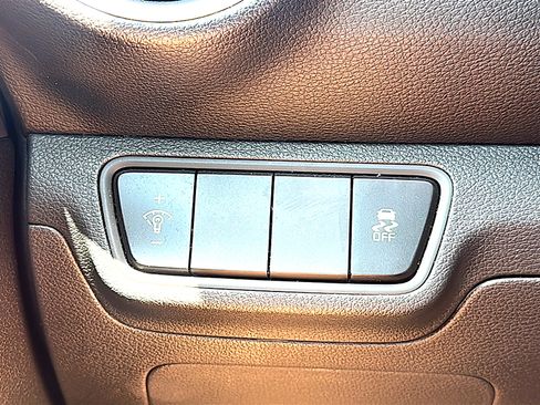 Used 2024 Kia Forte LXS FWD image 35