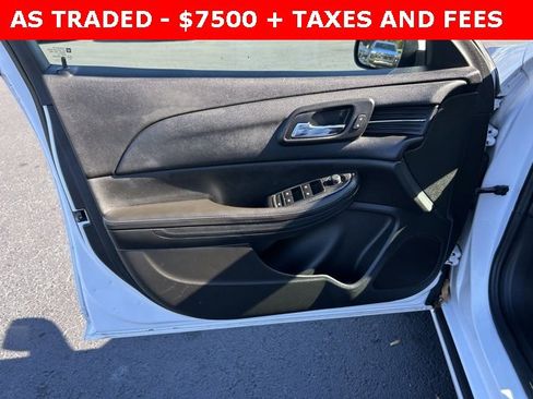 Used 2015 Chevrolet Malibu LT w/ Power Convenience Package image 11