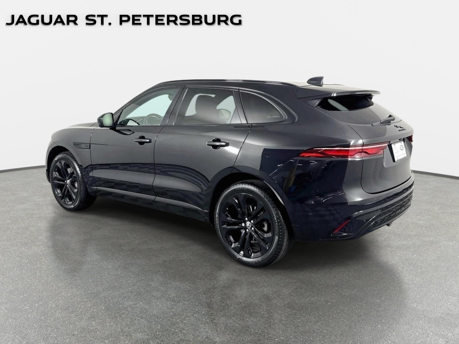 Used 2026 Jaguar F-PACE R-Dynamic S AWD/4WD image 7