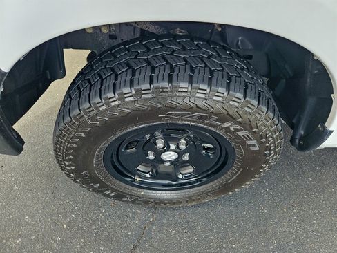 Used 2016 RAM 1500 Tradesman w/ Popular Equipment Group AWD/4WD image 21