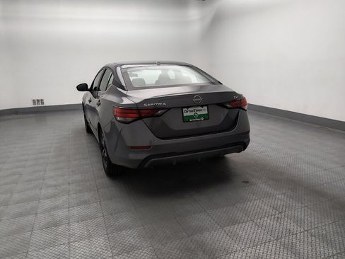 Used 2024 Nissan Sentra SV FWD image 6