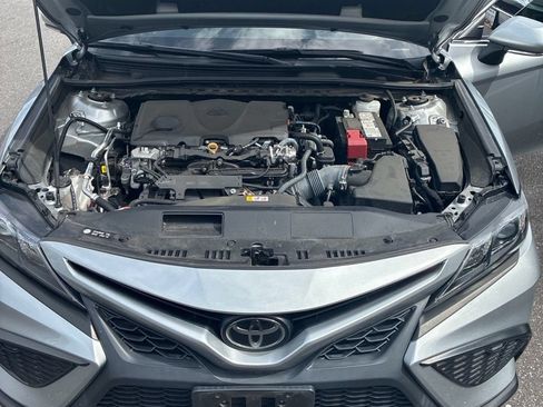 Used 2023 Toyota Camry SE FWD image 10