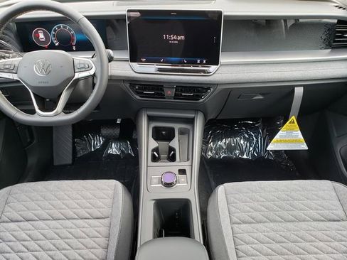 New 2026 Volkswagen Tiguan S AWD/4WD image 8