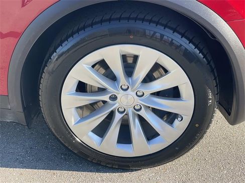 Used 2019 Tesla Model X Long Range image 37
