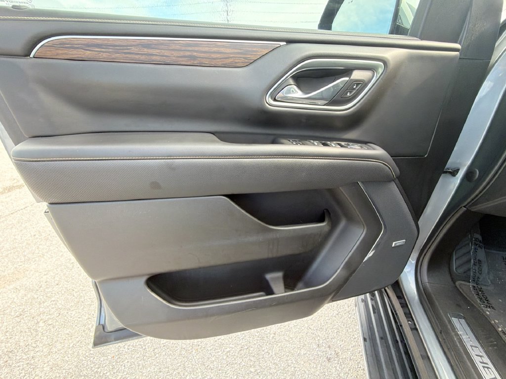 Used 2021 Chevrolet Tahoe Premier RWD image 28