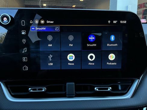 Used 2025 Chevrolet Equinox LT image 29