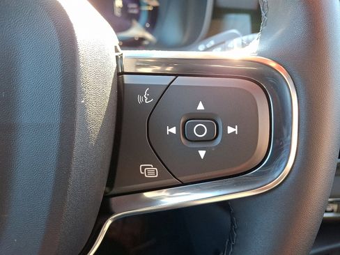 Certified 2023 Volvo C40 P8 Recharge Ultimate AWD/4WD image 21