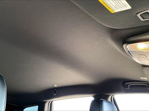 Used 2022 Jeep Grand Cherokee Laredo X image 22