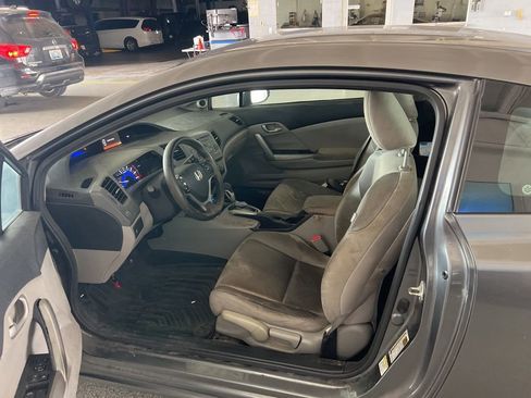 Used 2012 Honda Civic LX image 5