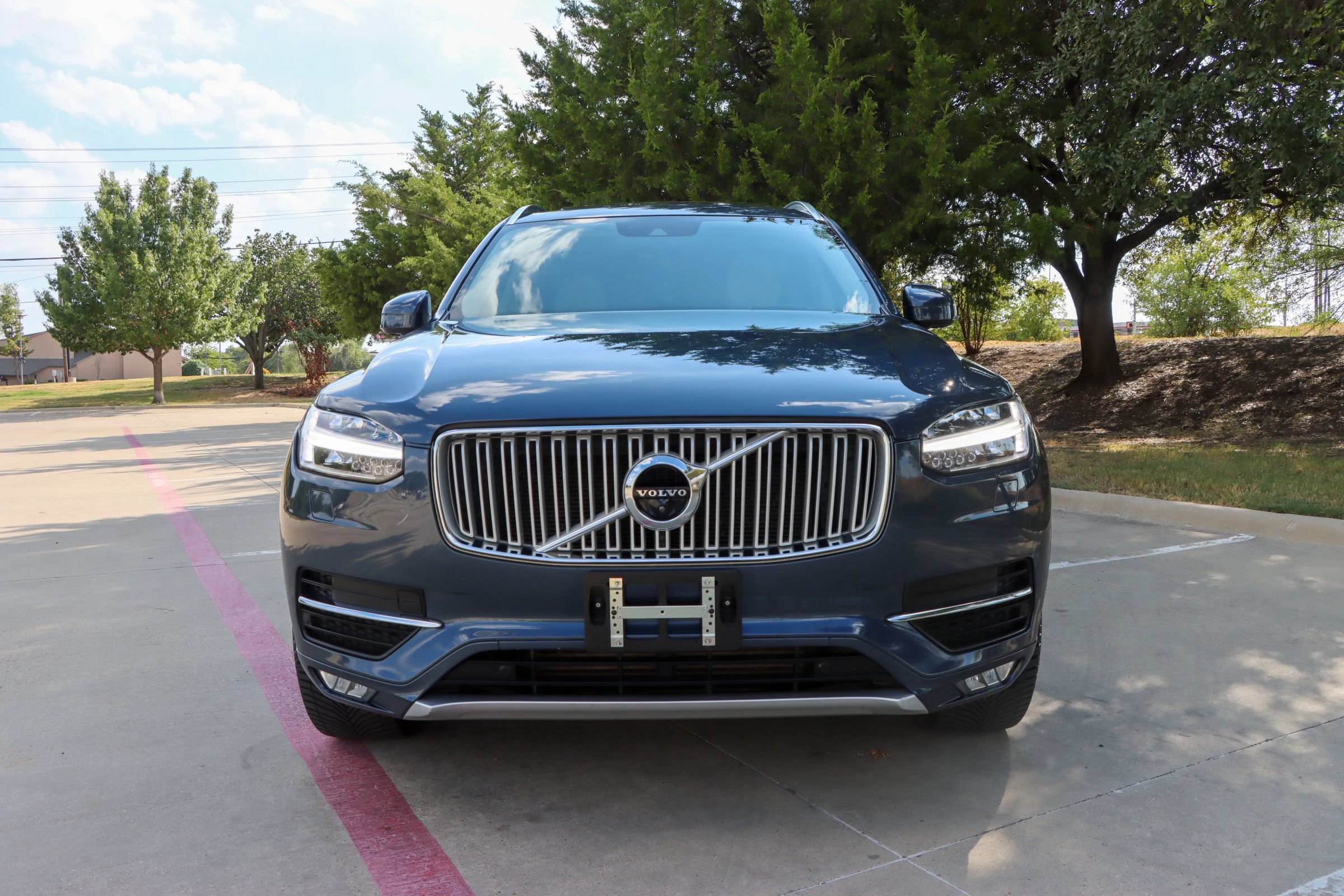 Used 2019 Volvo XC90 T6 Inscription w/ Advanced Package AWD/4WD image 2