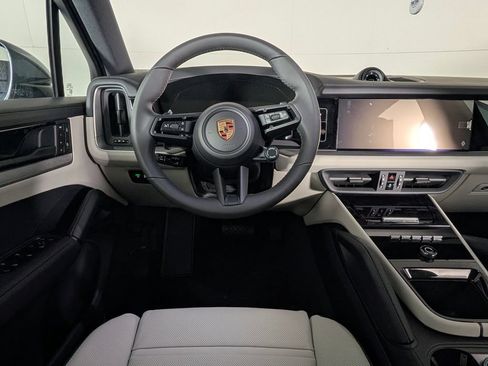 New 2026 Porsche Cayenne AWD/4WD image 21