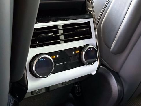 New 2026 Land Rover Range Rover Sport SE AWD/4WD image 14