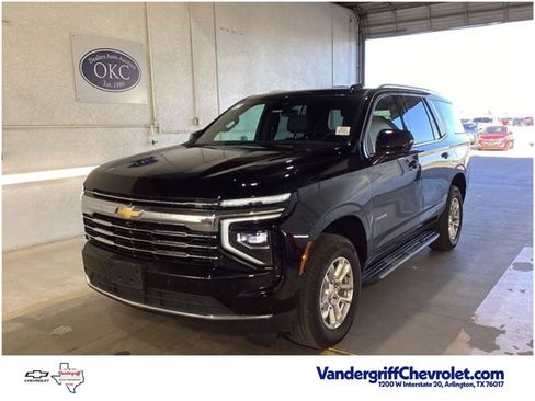 Certified 2025 Chevrolet Tahoe LT image 1