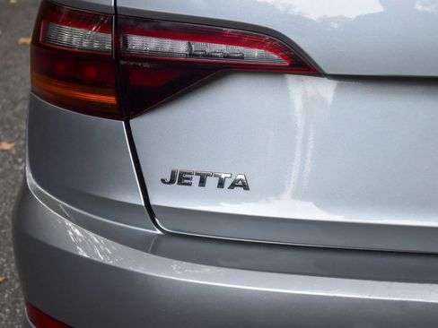 Used 2019 Volkswagen Jetta S w/ Driver Assistance Package image 33