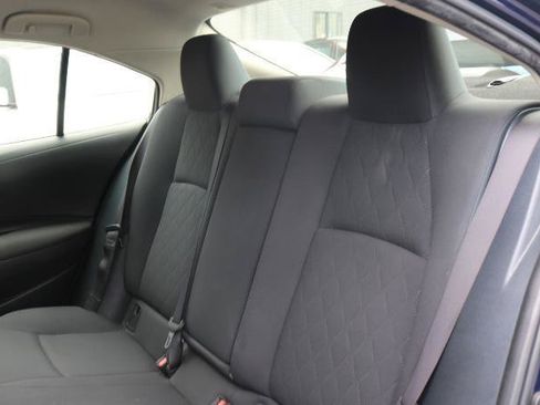 Used 2020 Toyota Corolla LE FWD image 15