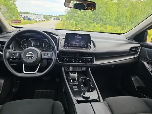 Certified 2024 Nissan Rogue S AWD/4WD image 18