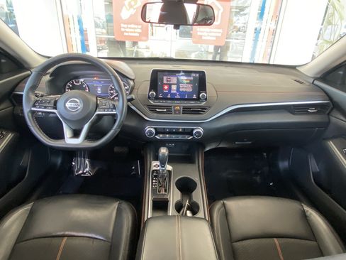 Used 2021 Nissan Altima 2.5 SR FWD image 23
