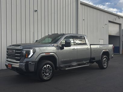 Used 2025 GMC Sierra 3500 SLT w/ SLT Premium Package